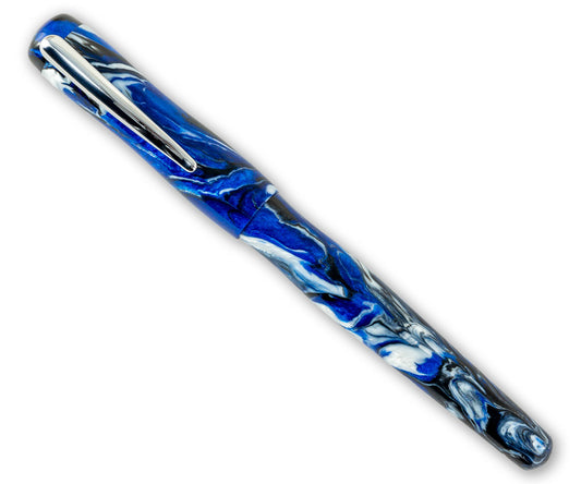 GW Dolcemente Fountain Pen in Black Blue White Resin