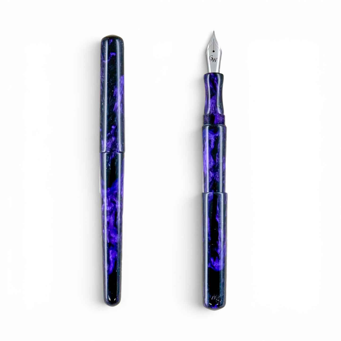GW D2 Fountain Pen in Black Purple Resin