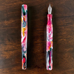 GW D2 Fountain Pen in Abigail Resin