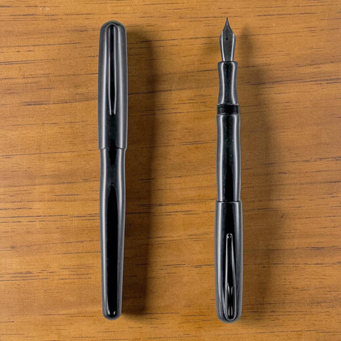 The Rise Reclaimed Movie Set Wood Fountain Pen